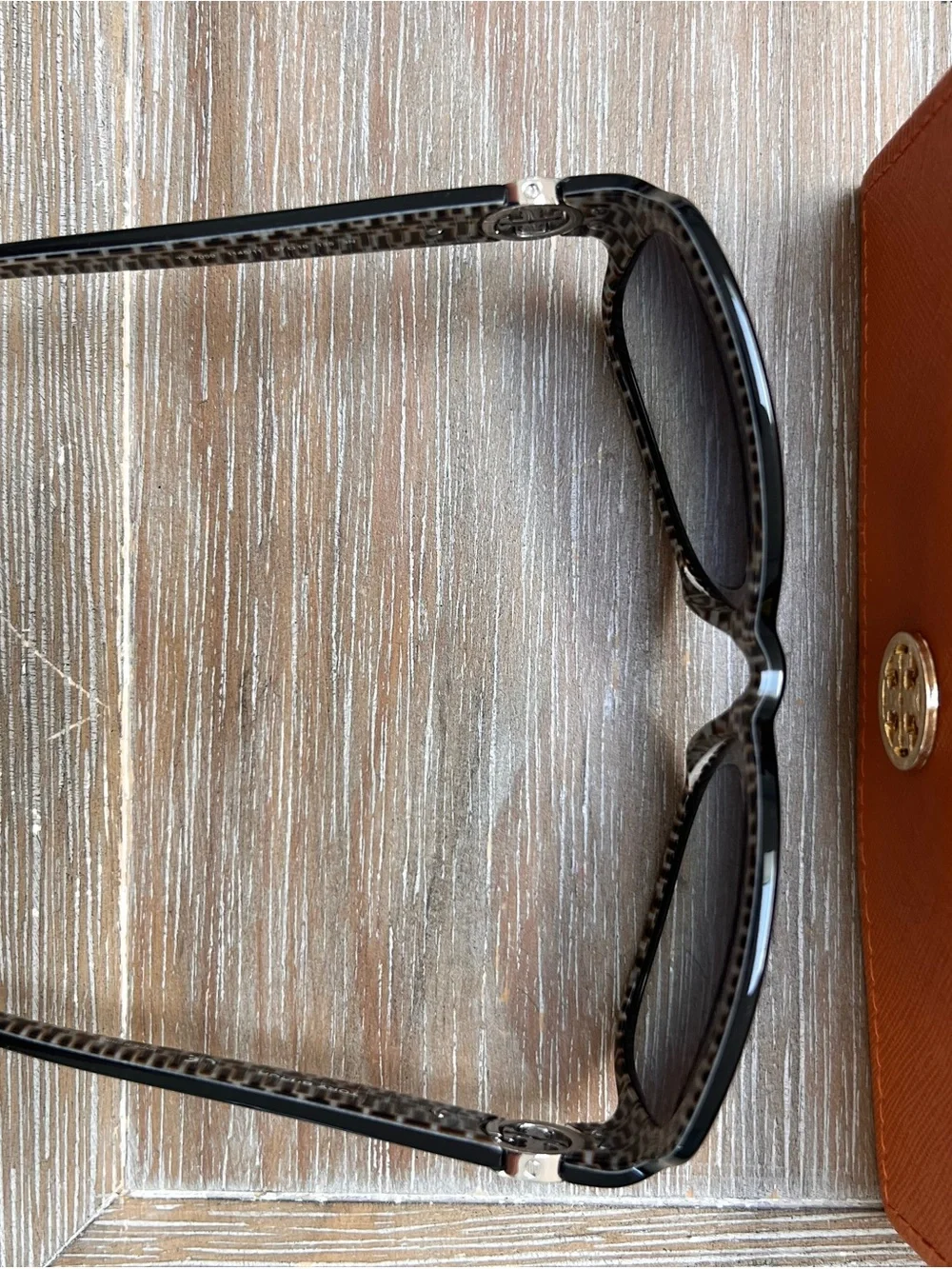 Tory Burch Black Oversized Sunglasses w/ Case/Dustbag - Picture 5 of 7